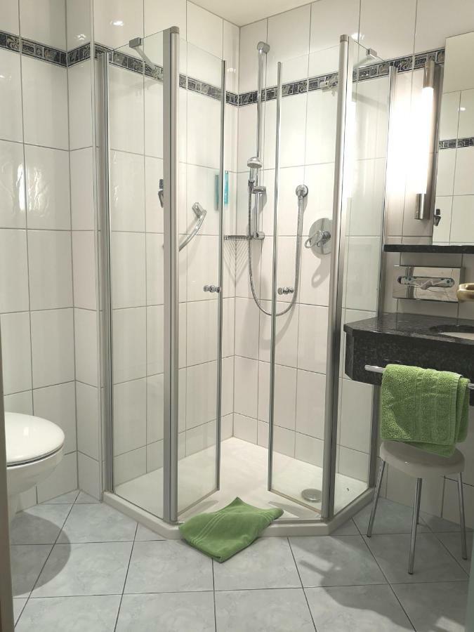 Hotel Ott Bad Krozingen Εξωτερικό φωτογραφία